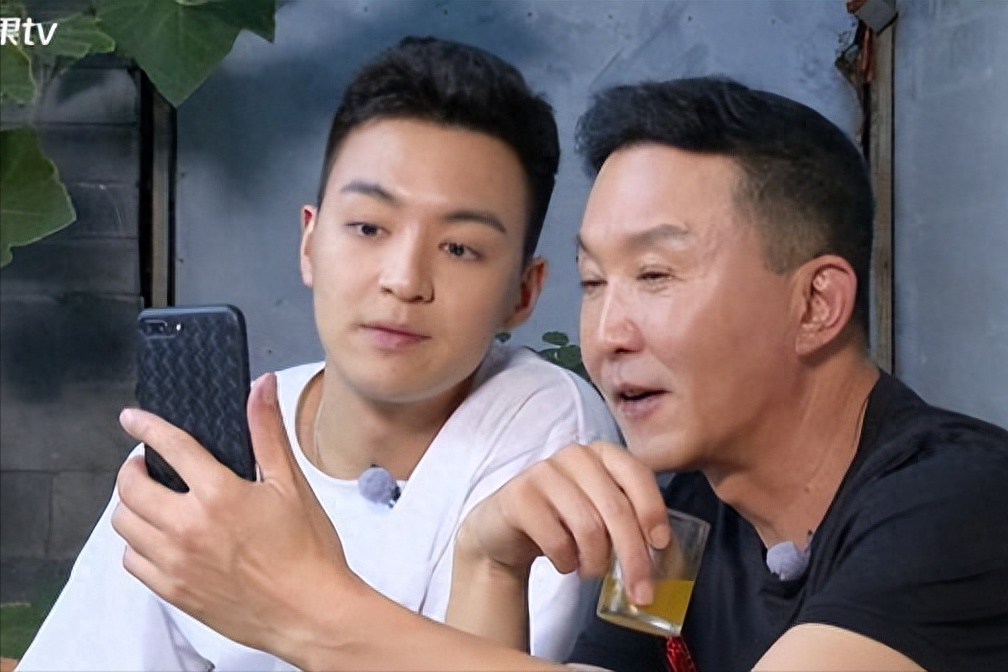 这一次，陈凯歌为了儿子连脸都不要了，成功把观众恶心到了