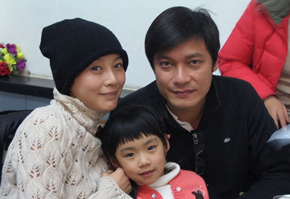 罗嘉良老得认不出来!嫌弃前妻长得丑而离婚,前妻至今仍孤身一人