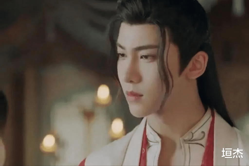 资本家的丑孩子又出来拍戏了?没颜值没演技,连刘宇宁都甘拜下风