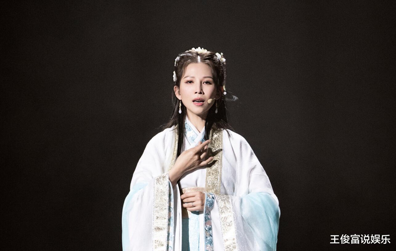 乘风破浪的姐姐|《浪姐4》首播,2人没实力却注定翻红,6人注定逆袭,2人已经翻车