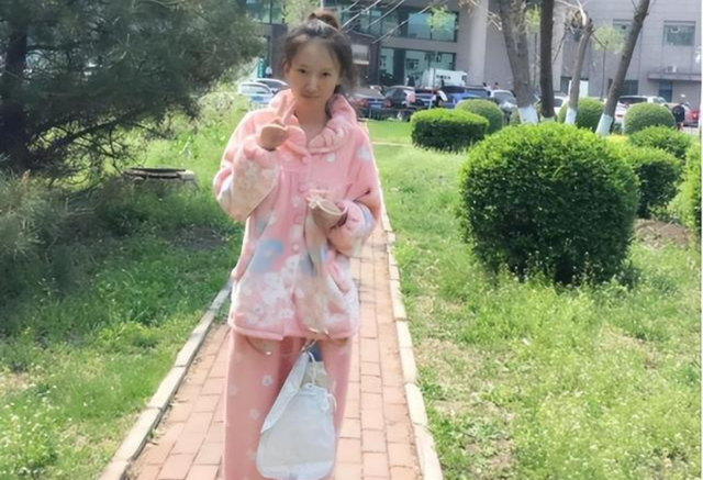 纪实：能切的器官都切了，只想活下来，90后女孩拼命抗癌却遭质疑