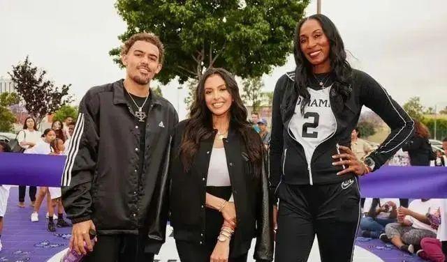 瓦妮莎可能再婚!参加活动站姿撩人,告别200斤体重,特雷杨陪伴