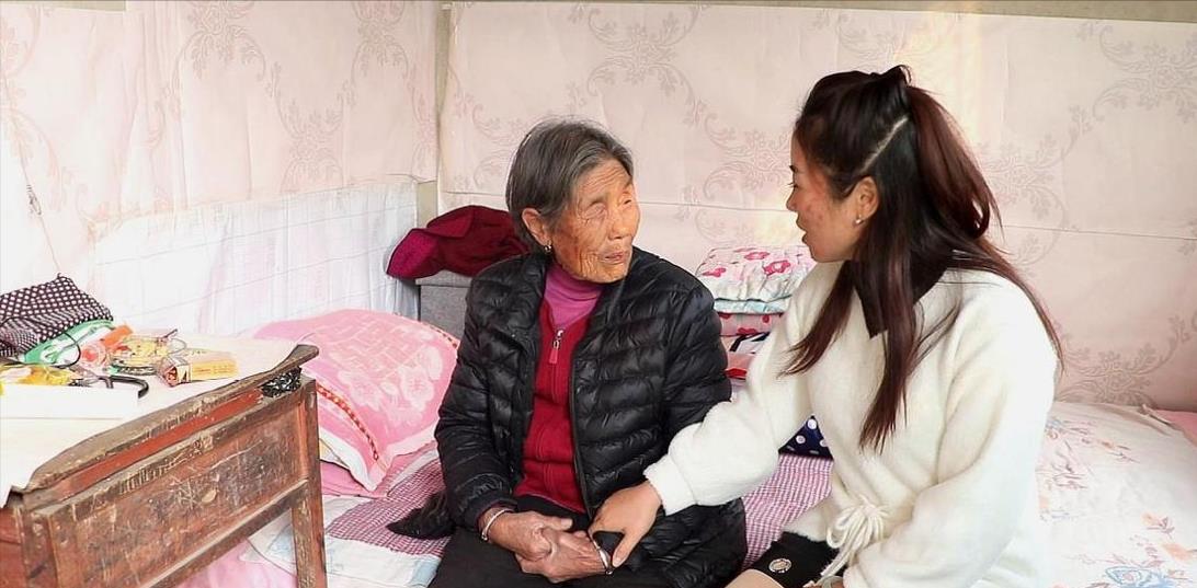 “不问工资难道问候你全家”，00后面对老板的硬气，前辈自愧不如！