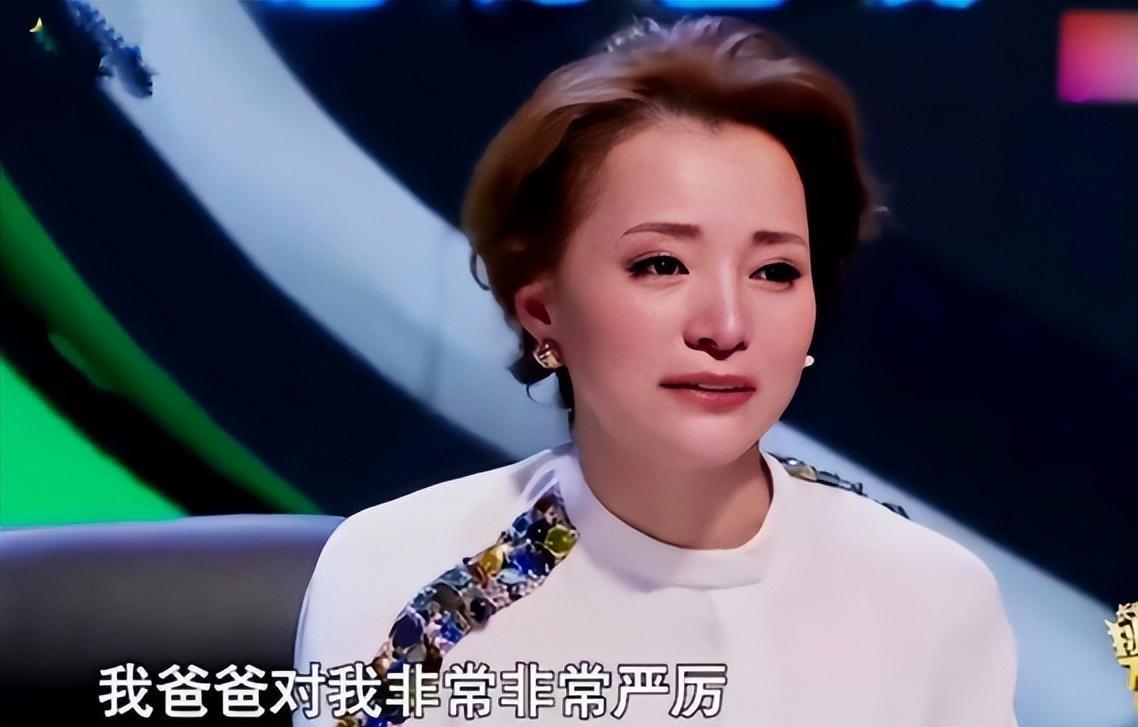 “央视一姐”到“查无此人”，49岁的董卿，终于落到今天这一下场