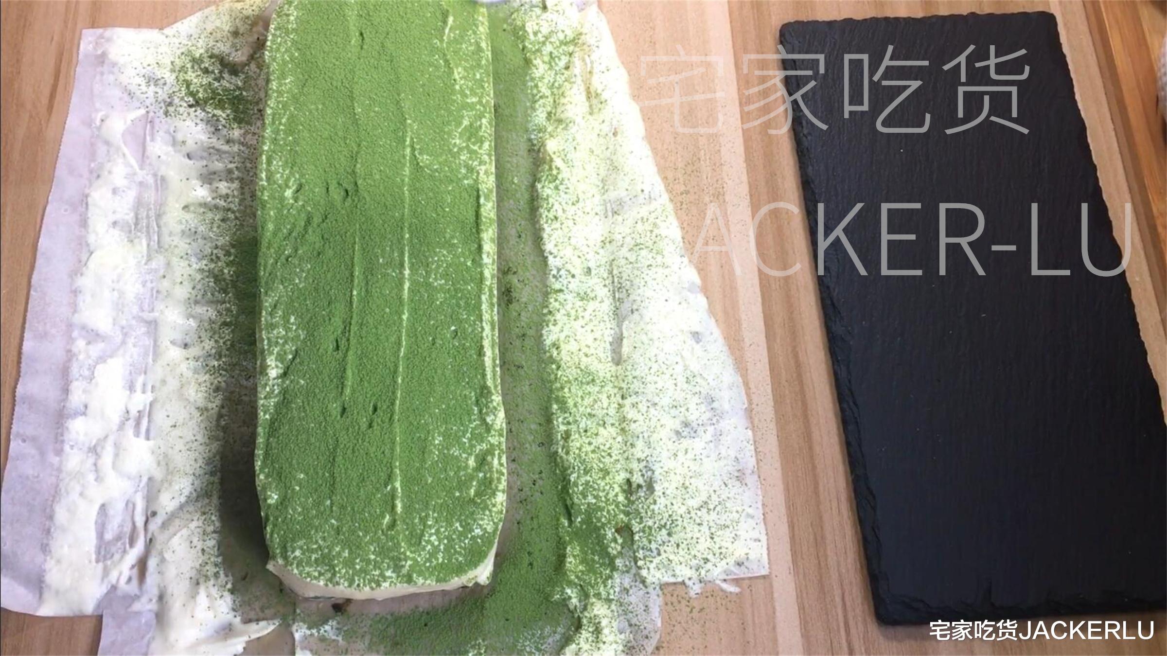美食教程|抹茶奶油磅蛋糕，香浓奶油，清新抹茶，味道层次丰富。