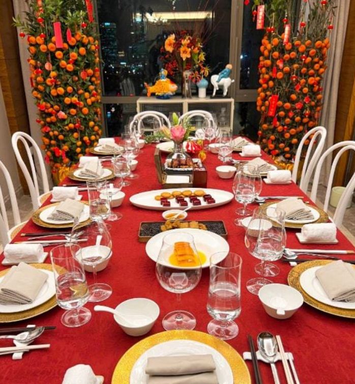 张大大|《跑男》成都路透，张大大baby甜蜜比心，1米75张大大暴露身高