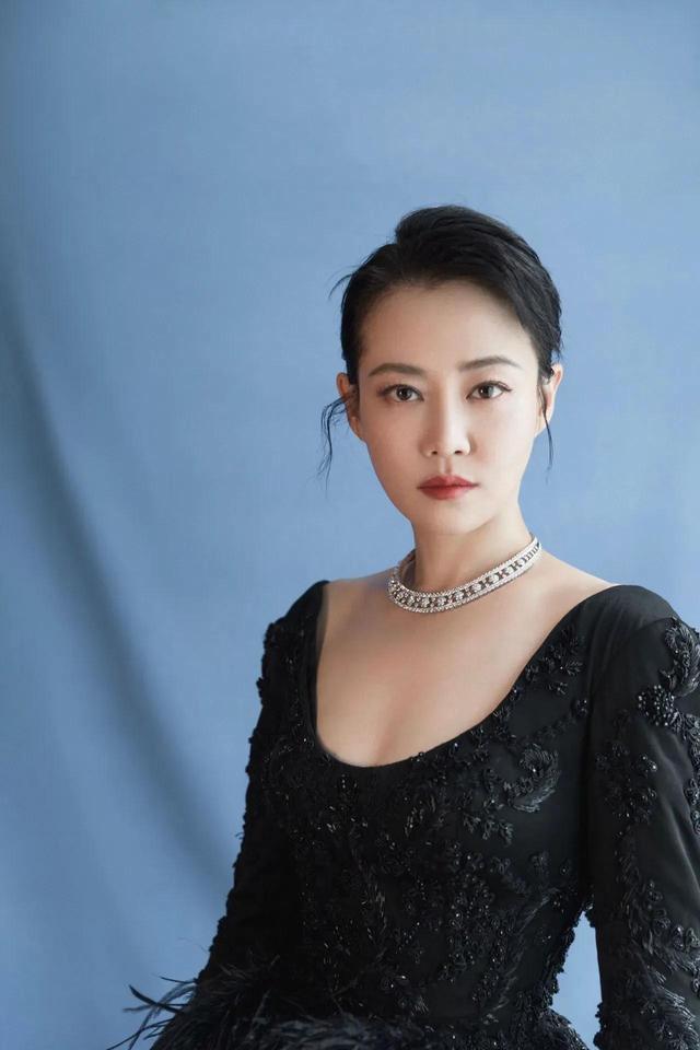 倪妮|如何评价美女谭卓，性感的花瓶还是实力派演员