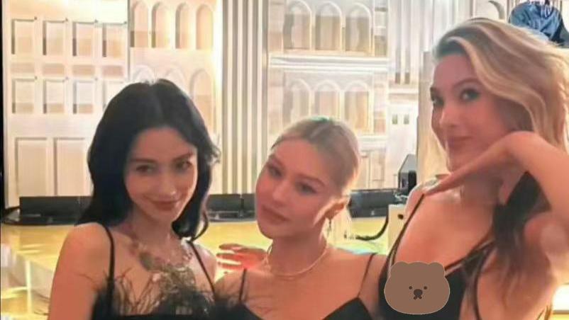 Angelababy|杨颖现身纽约，纤腰翘臀美出新高度，与小15岁谷爱凌同框无年龄差