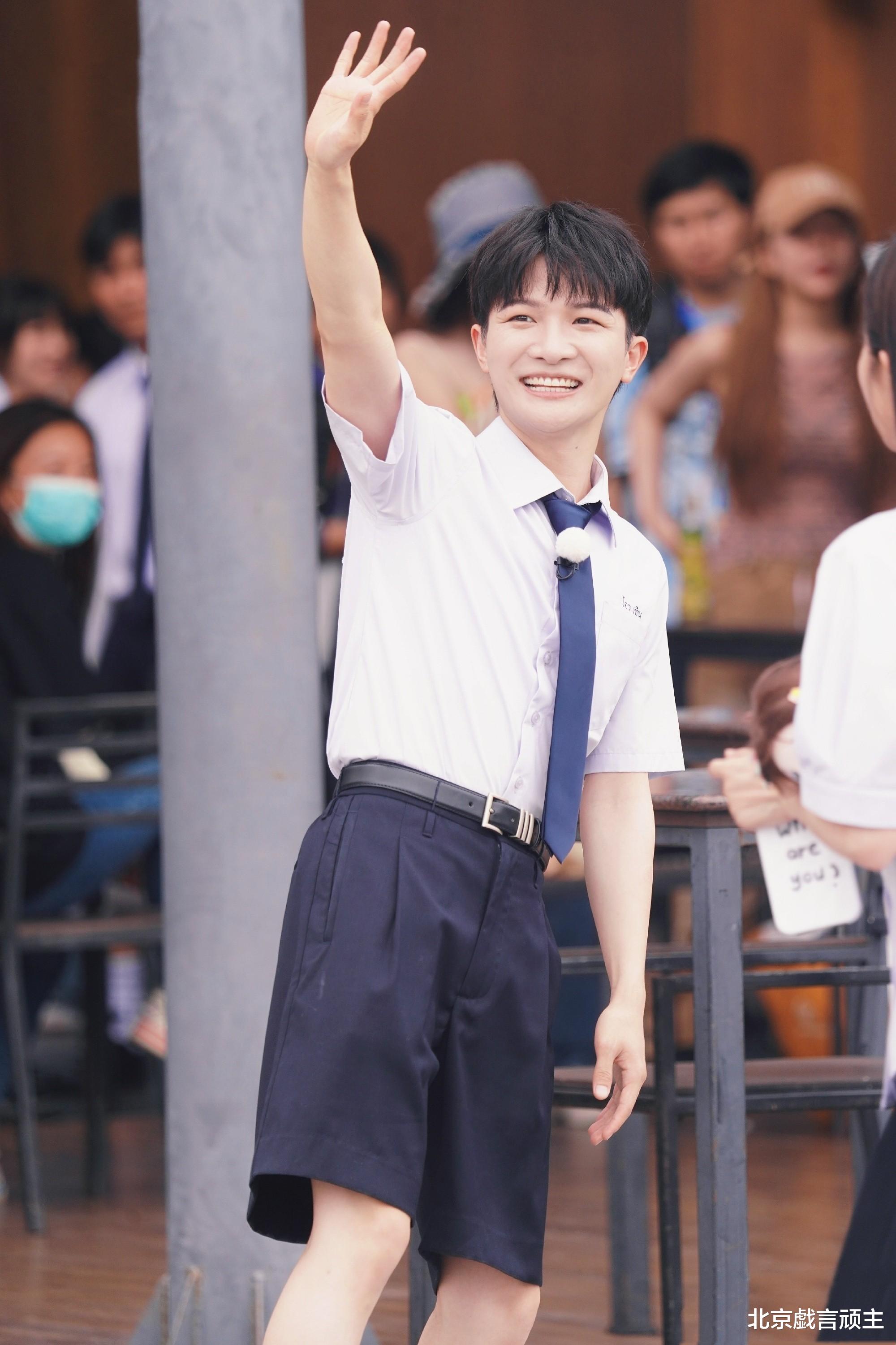 周深|奔跑吧：录制收官，全员大合照引发热议，周深个人专访，圈粉无数