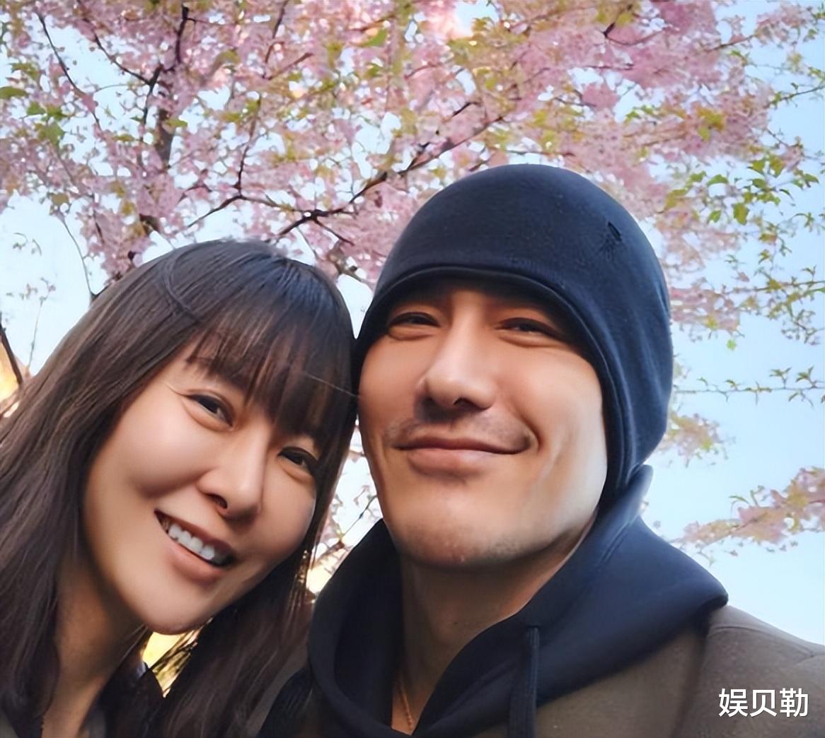 |胡兵官宣人生大事，结婚对象性别成谜，要做第二个张国荣？