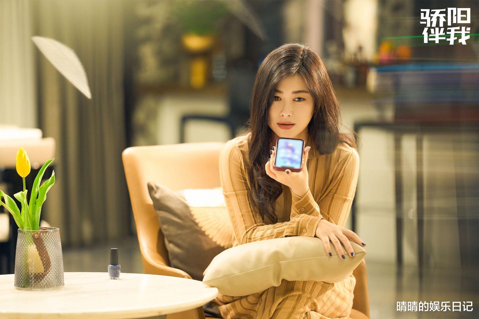 女演员长相有多重要?看《骄阳伴我》里白百何和朱珠就知道了