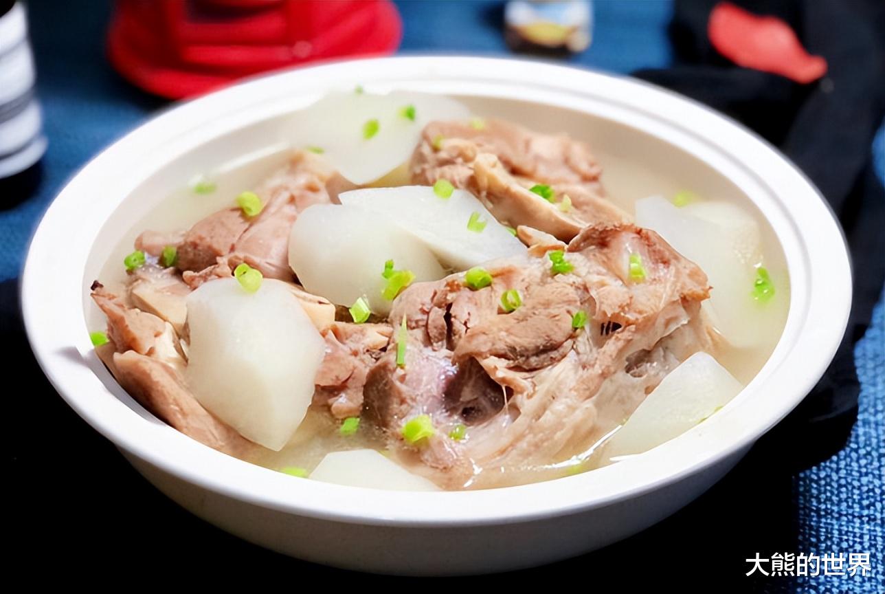 香菜|“天冷多喝汤,秋冬不受凉”,霜降后多喝这4道汤,为入冬打基础