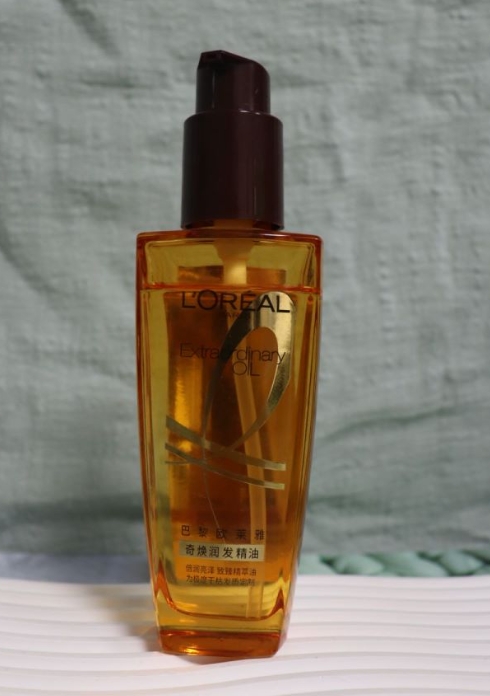 护发精油和发膜的区别?护发精油和发膜哪个好?什么精油对头发好