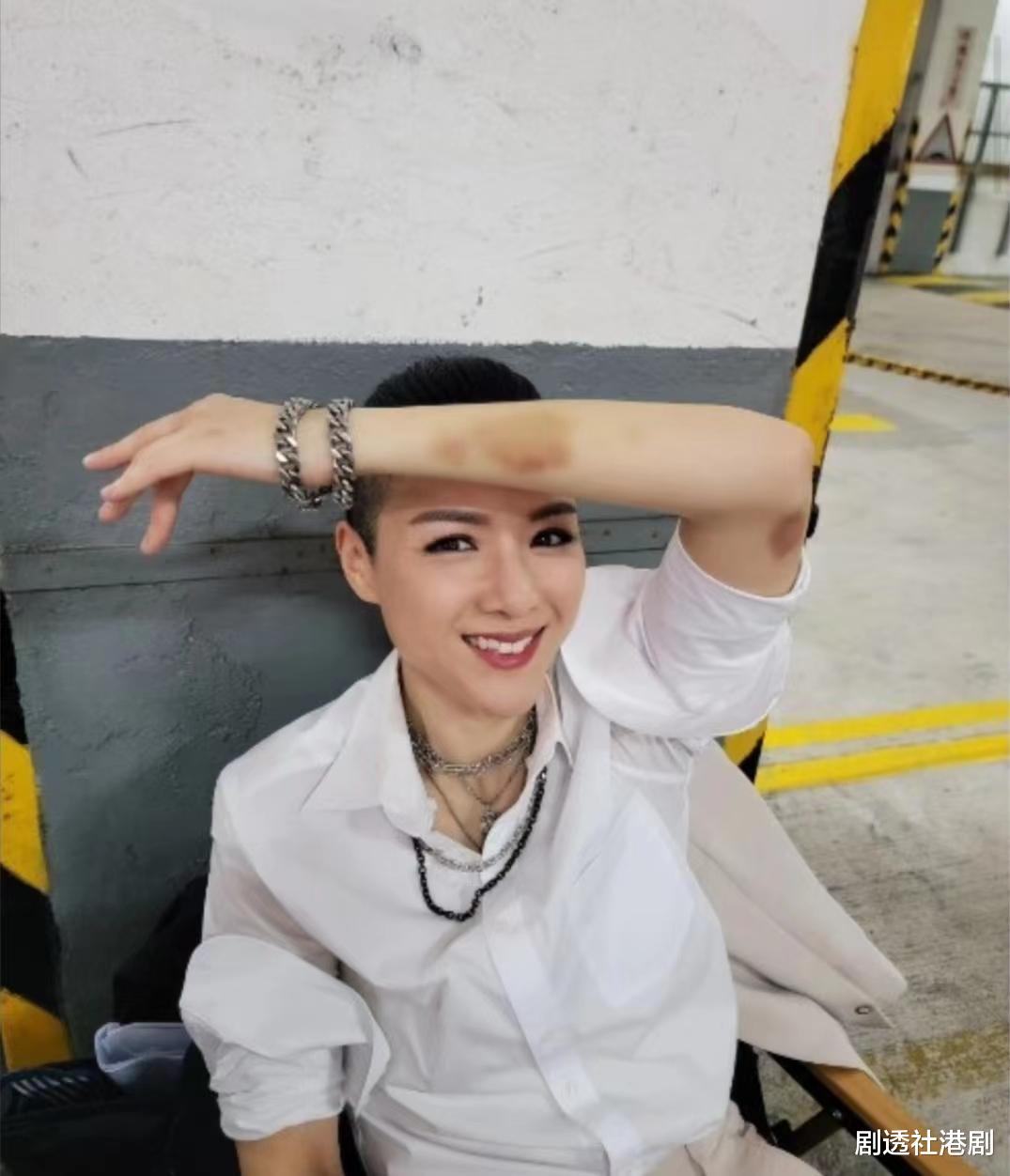 望子女支持事业!TVB视帝太太自曝复出压力大,更拒绝再与老公合作