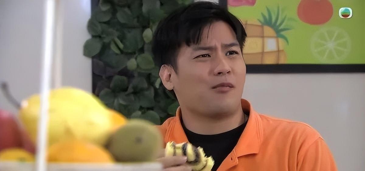 《爱回家》又一角色被换走了?TVB男艺人换了形象后粉丝认不出