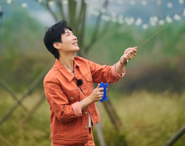 《快乐老友记》好看，但观众不会二刷？陈楚生又让王栎鑫汗流浃背