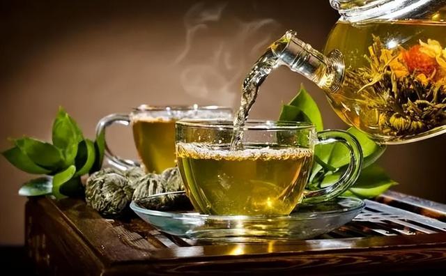 茶叶|“反向喝茶”不可取，奉劝爱喝茶的人，尽量远离喝茶时的4个误区