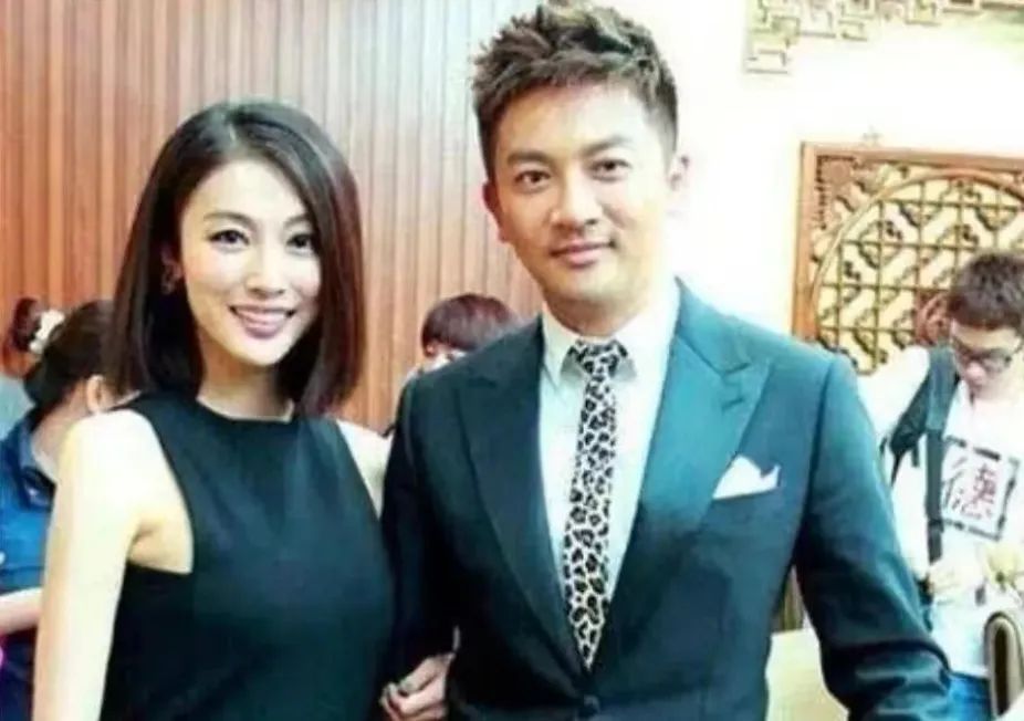 苏有朋隐婚15年了？女方真面目曝光了？怪不得他瞧不上林心如？