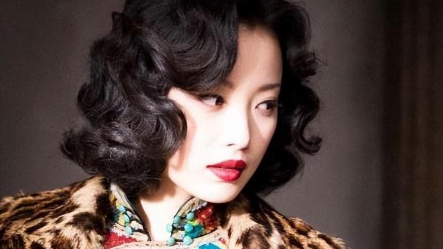 演技再优秀，也救不了“疯狂擦边”的倪妮