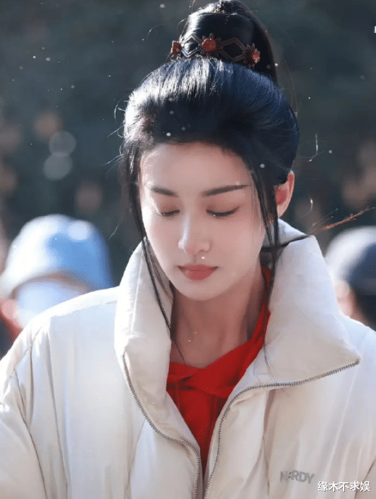 李宏毅回应和王楚然撕番!和王楚然开机宴互甩脸色,更多细节曝光