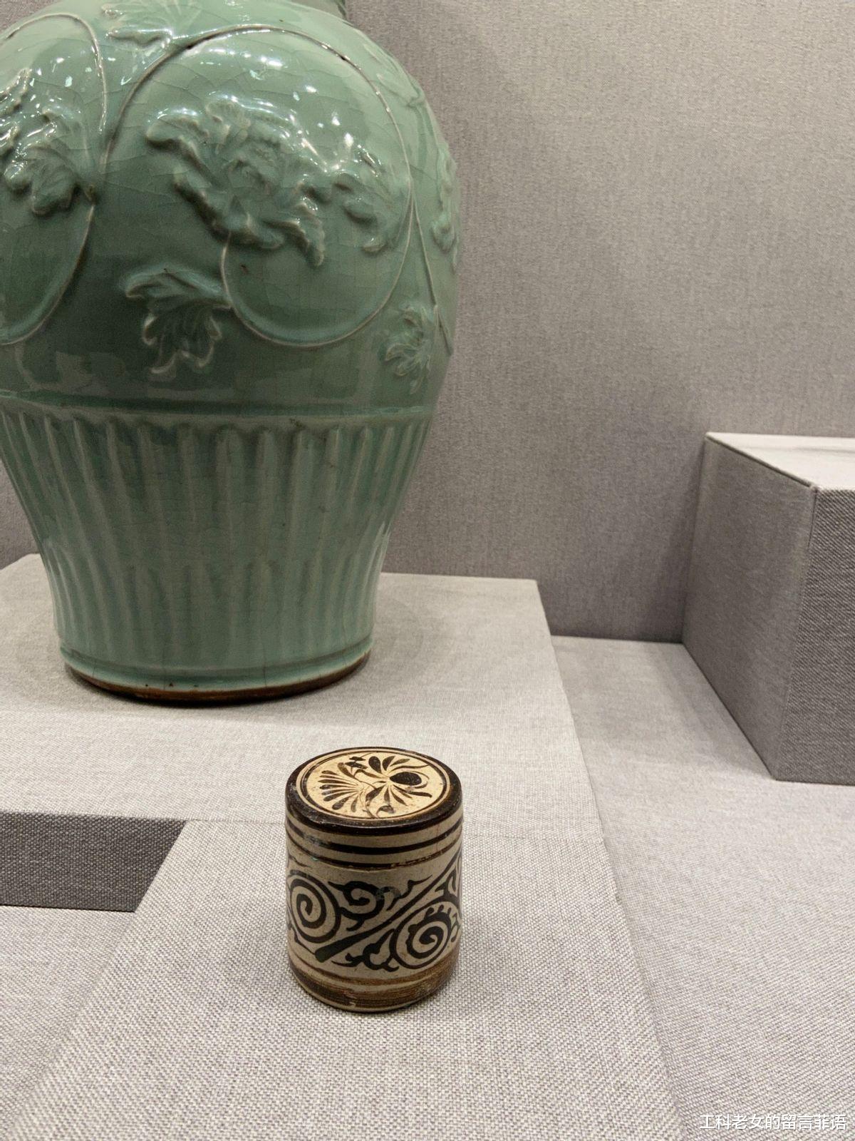 故宫陶瓷馆：浑厚朴实，元代民窑瓷器