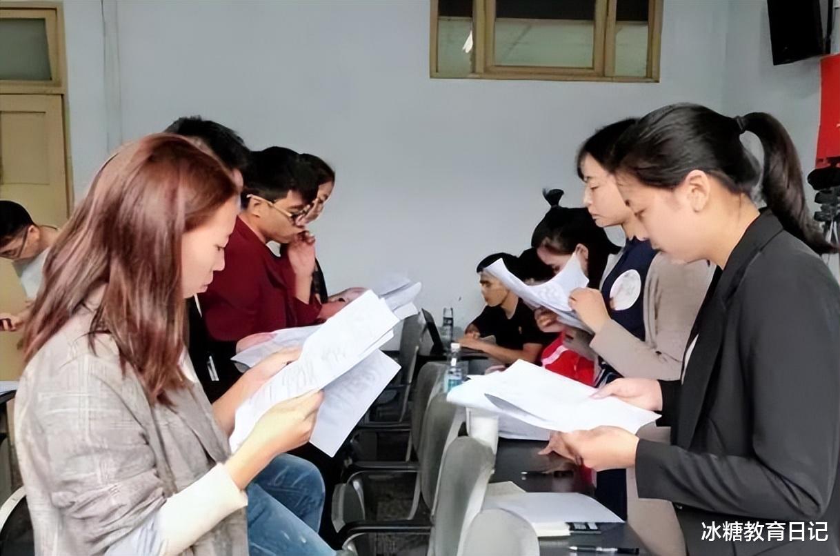 |“教师参聘制”落地,首轮招聘就出现爆冷,超一半岗位门可罗雀