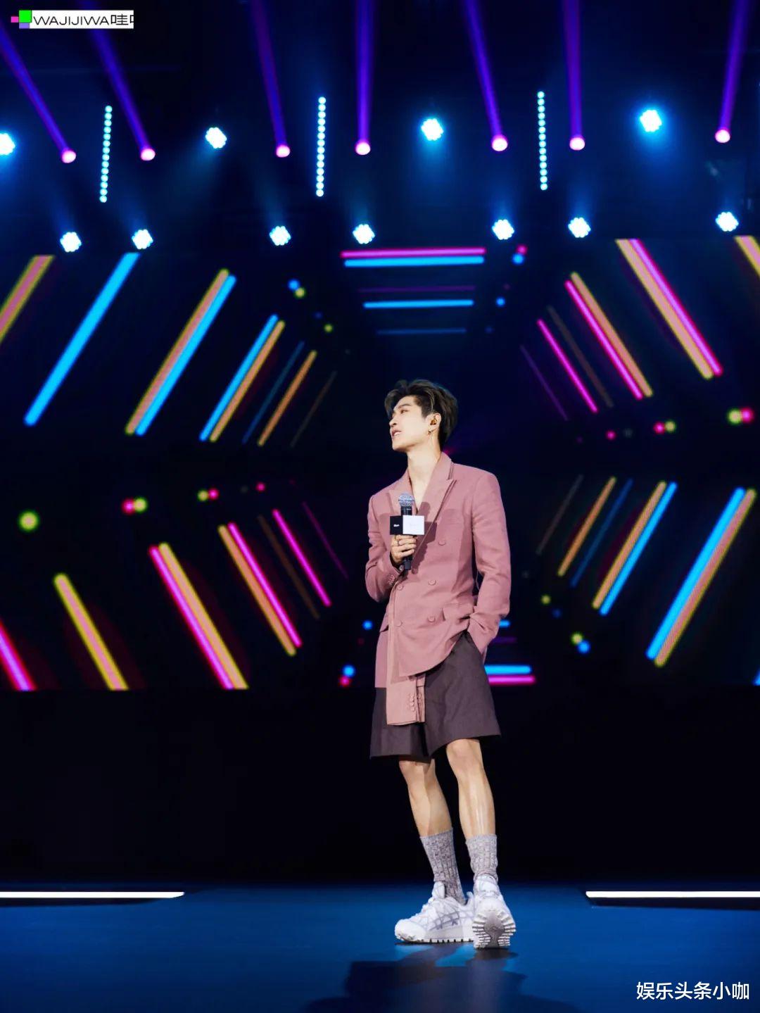 礼服 这红毯真是丑翻天了!