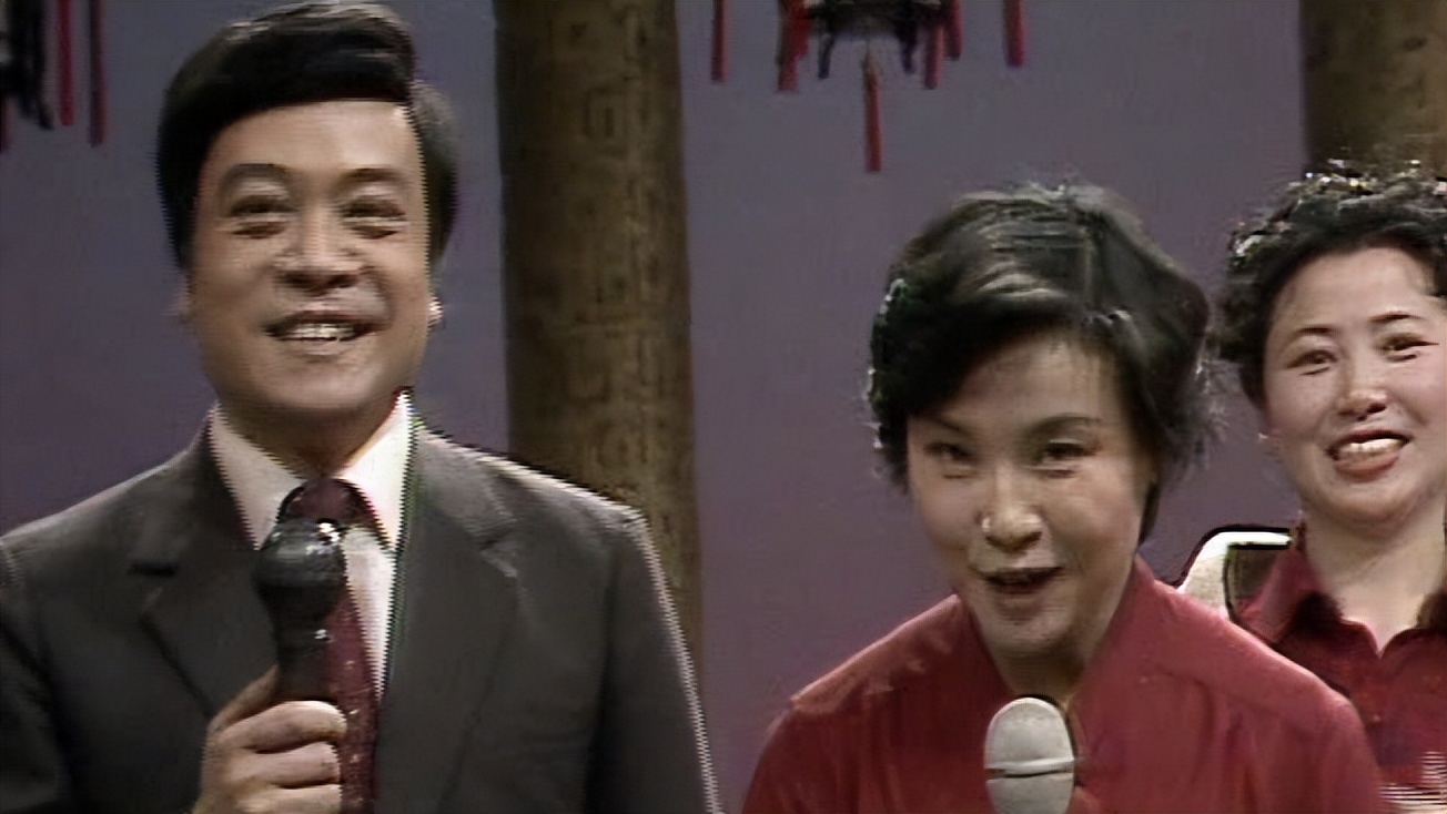 央视春晚|不敢想象，他们竟然主持了这么多届春晚？你知道前十名都是谁吗？