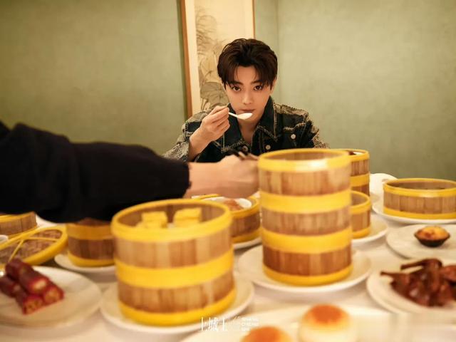 11.9娱乐瓜：任嘉伦王一博肖战成毅热巴赵露思檀健次邓为娜扎许凯