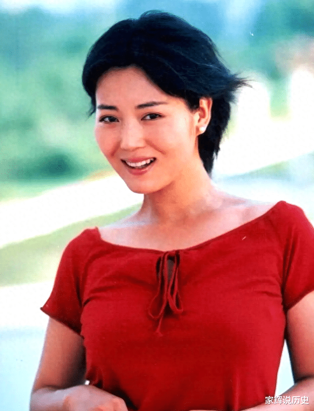 演员王茜华：我这辈子最正确的决定，就是45岁高龄为小丈夫生儿子