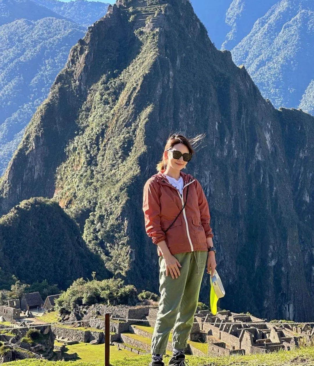 她突然官宣离婚，全网祝福！