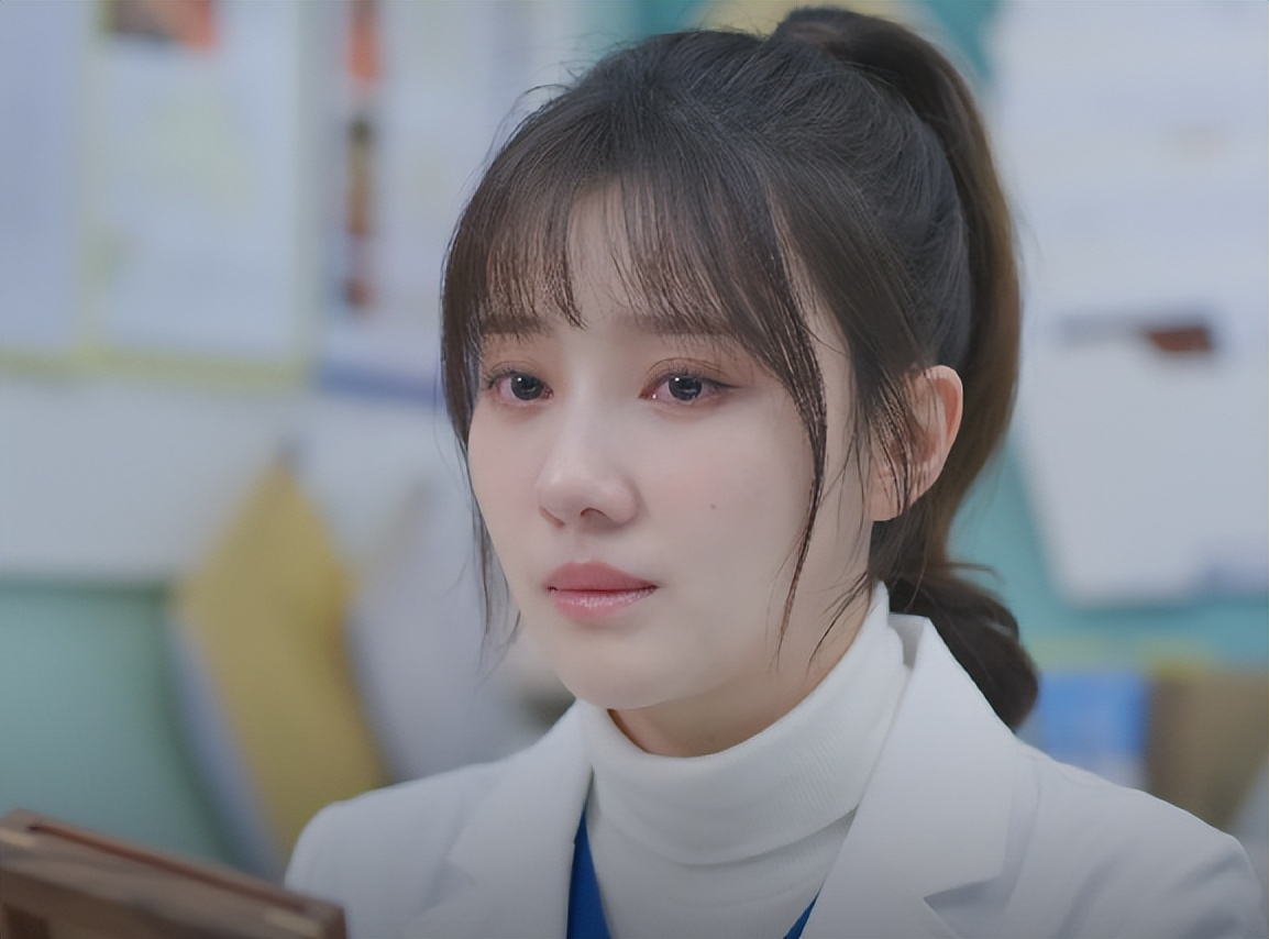 才播2集,全国收视率第一,观众:终于有让我熬夜狂追的都市剧了