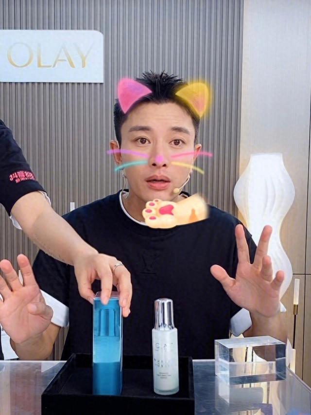 李小璐的“性丑闻”，一个比一个劲爆，她和贾乃亮的结局早已注定