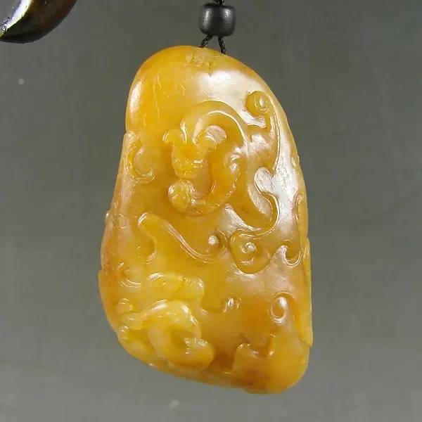 三大美玉典范:碧玉、墨玉、黄玉