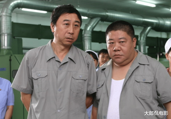 别拿自己不当干部|《别拿自己不当干部》：是一部经典喜剧电影，有很多搞笑内容