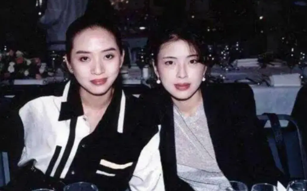 当年梅艳芳因病去世，罗美薇一举动破坏葬礼现场气氛，引众人怒视