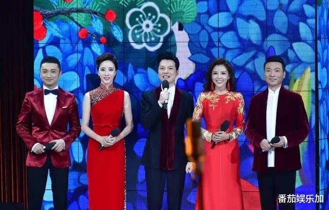 2023央视中秋主持阵容曝光,龙洋撒贝宁被弃用,貌美新面孔挑大梁
