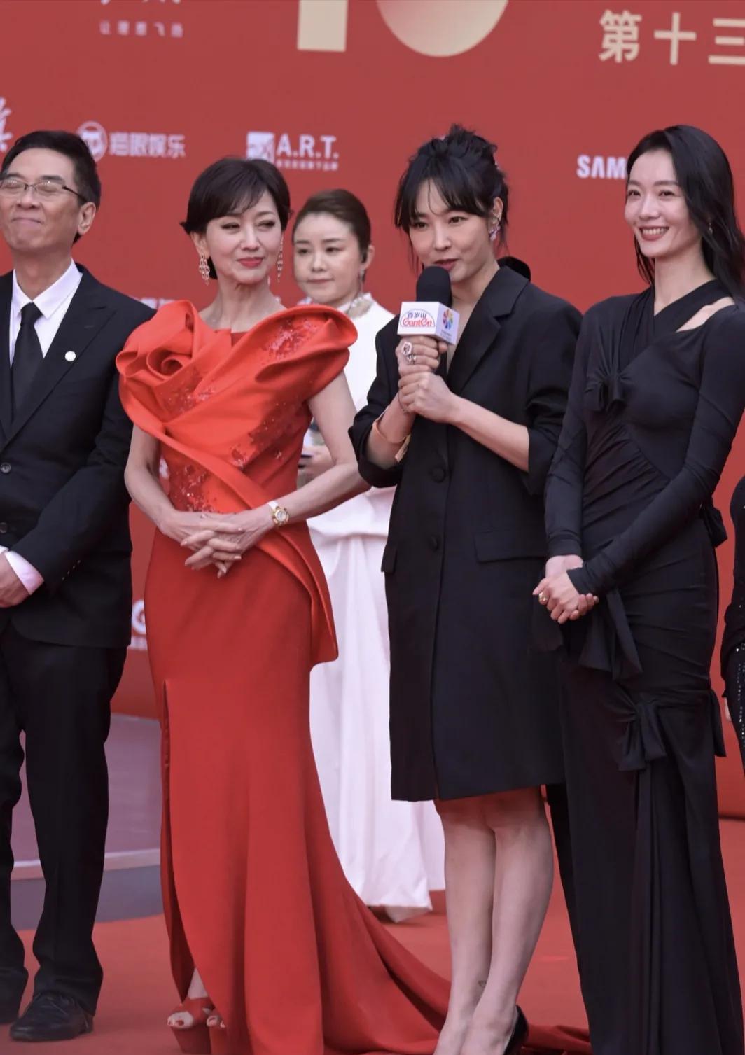 明星|没有灯光滤镜加持下的明星们状态都不行