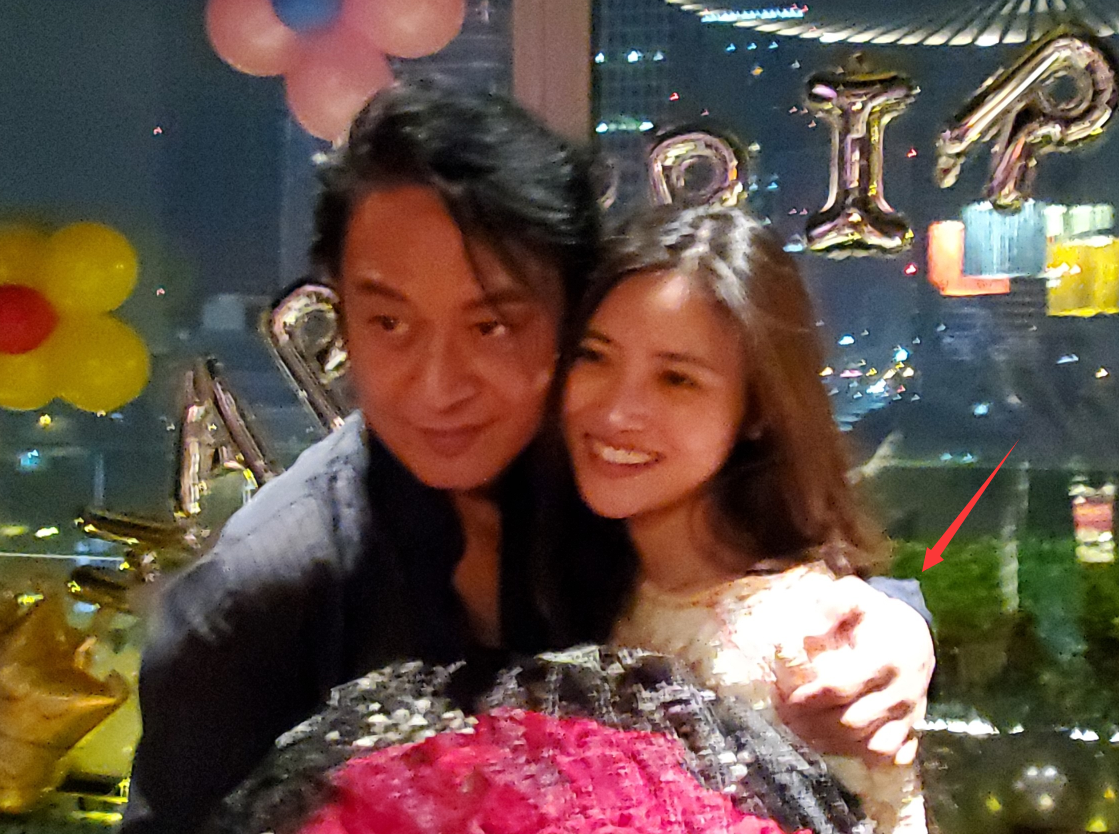 61岁马景涛疑三婚，比对方大25岁，女方公开吐槽马景涛前妻引热议