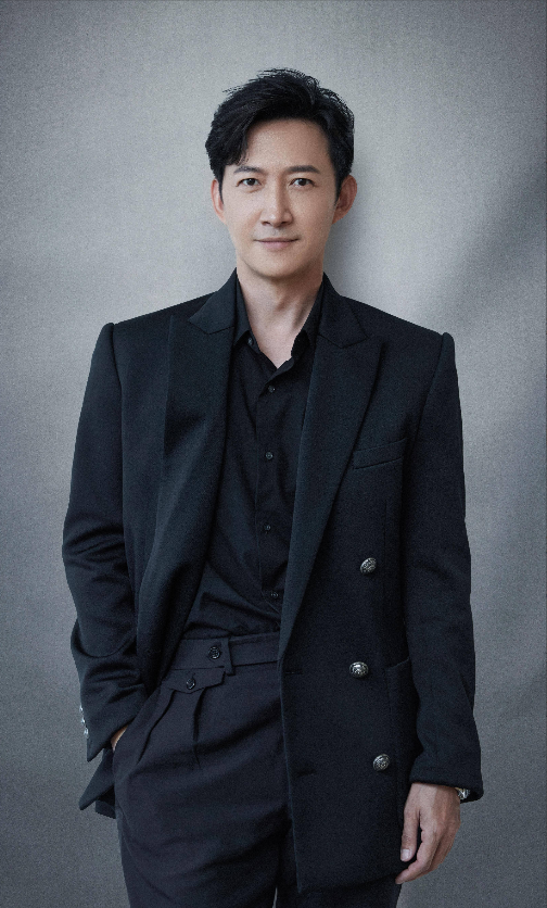 人到中年帅翻天的男星，我只服这6位，年轻时一般，快40岁才变帅