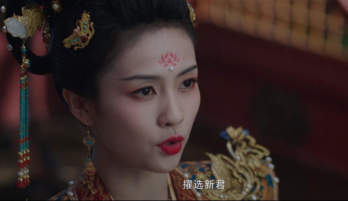 脸僵就别硬演校花了,一脸“社会气”的高中生,看着真让人难受