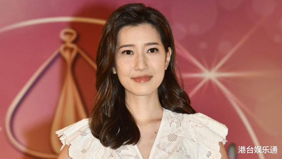 又有港姐退选?TVB确认11号佳丽周婷离开:她需继续处理家事