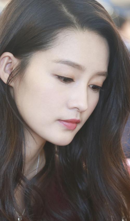 没想到，32岁的李沁竟以这样的方式，败光自己了观众缘！