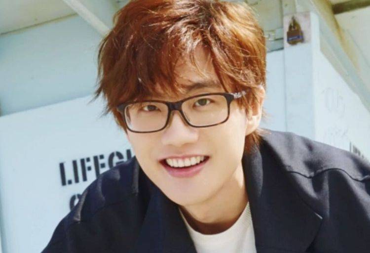 许嵩|男人有钱就变坏？许嵩选妃睡粉不擦嘴，追星要理性