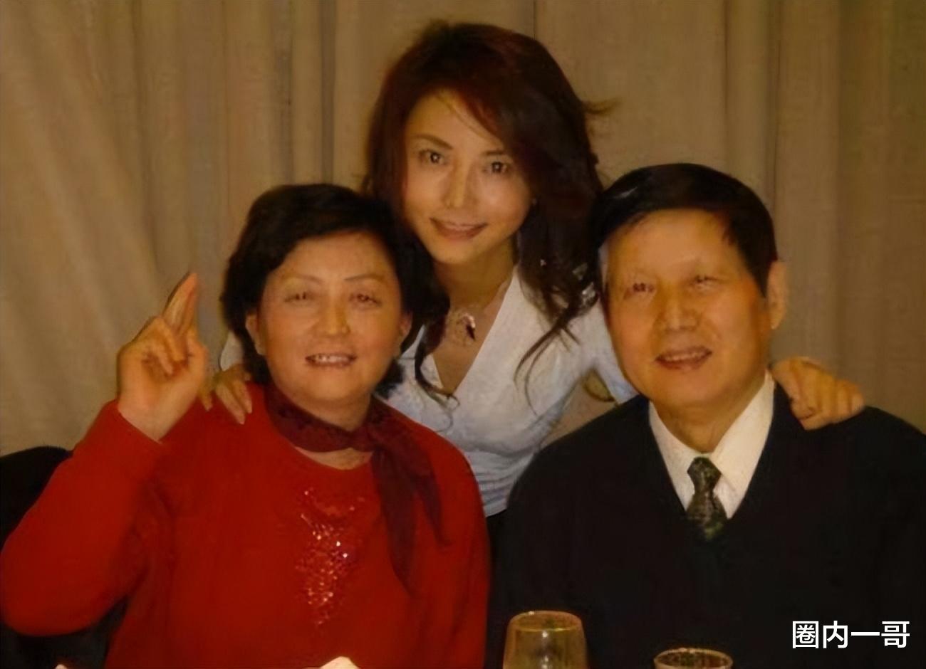 李钰：33岁患癌离世，男友汪雨已结婚生子，母亲的坚持让人泪目