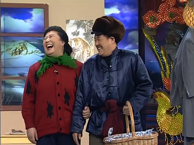 高秀敏|回溯赵本山、高秀敏的恩怨始末，称霸春晚的黄金搭档为何走向决裂
