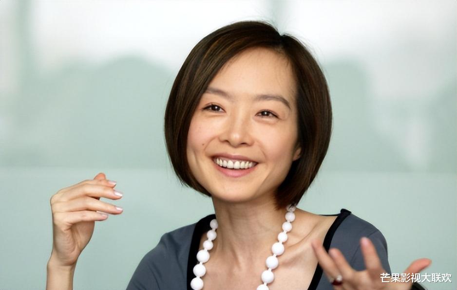 “访谈一姐”到“查无此人”，53岁的鲁豫，终于落到今天这一下场