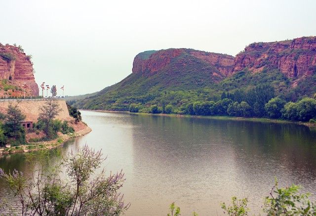 水库|夜钓水库测试新钓法，以失败告终，结论：这钓法不适合钓水库