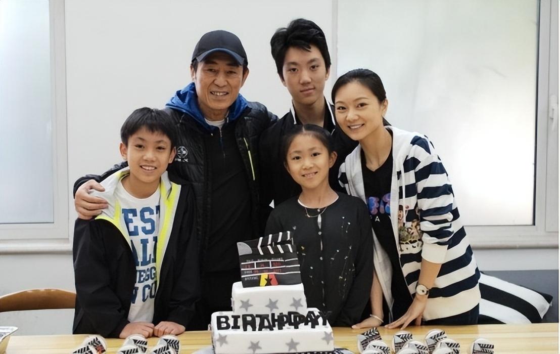 王家卫|张艺谋:不娶巩俐,是有原因的