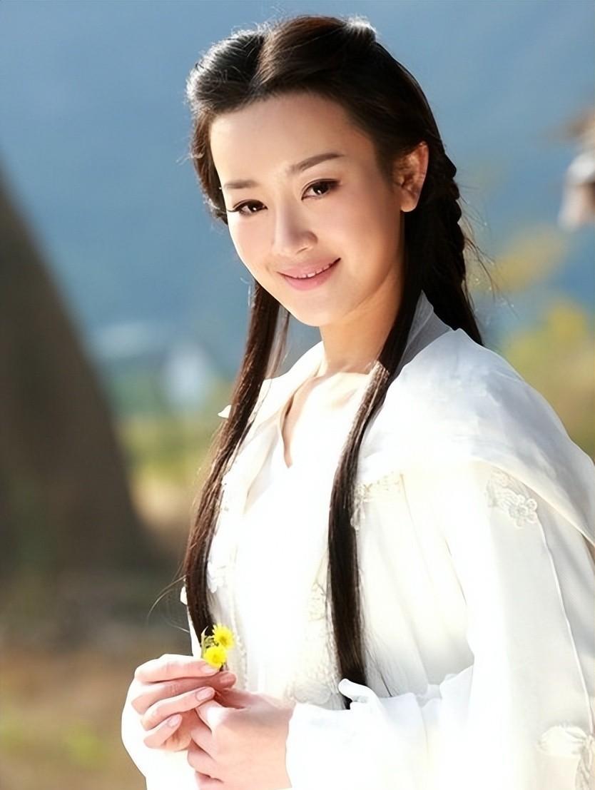 在娱乐圈昙花一现的10位明星,以前是男神女神,如今“无人问津”